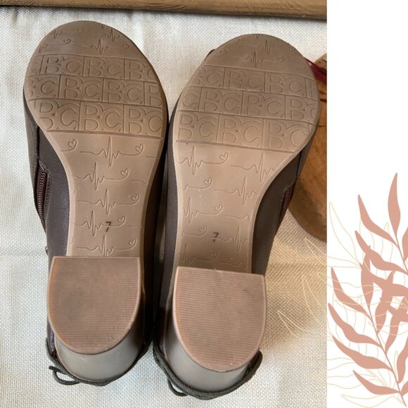 CLOSE OUT SALE!BC Footwear Picture It Brown Peep Toe Lace-Up Back Booties Size 7 - Picture 8 of 12